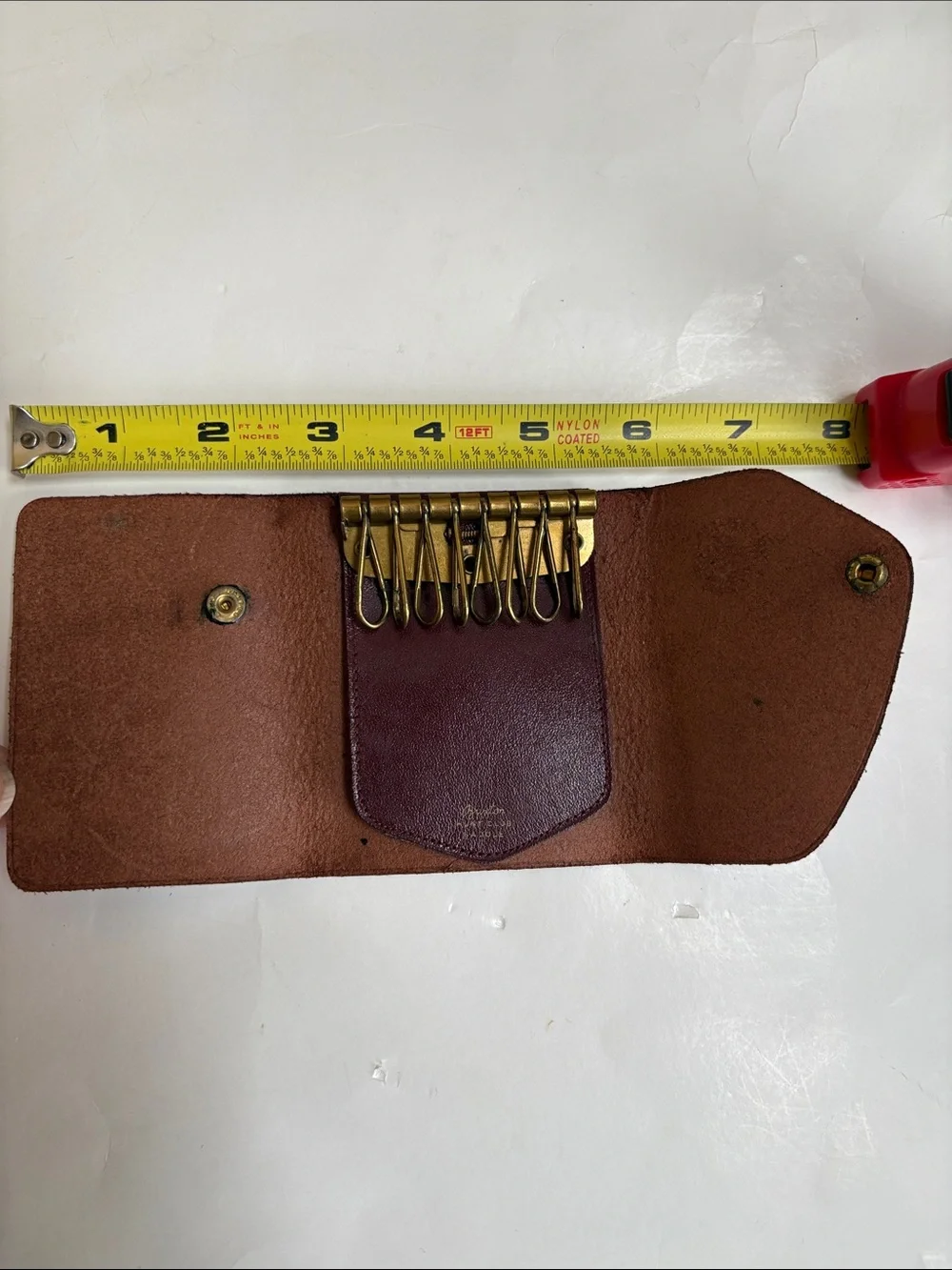 Vintage Pat 1938 Buxton Saddle Hunt Club Leather Key-Tainer in Burgundy & Brass